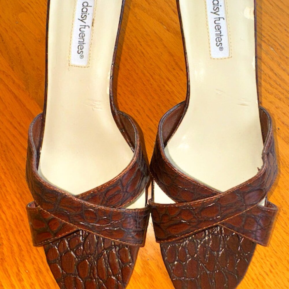 Daisy Fuentes Mules